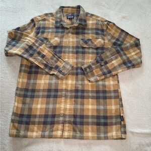 Patagonia Fjord Organic Cotton Flannel Shirt Men’s Medium Long Sleeve Button Up